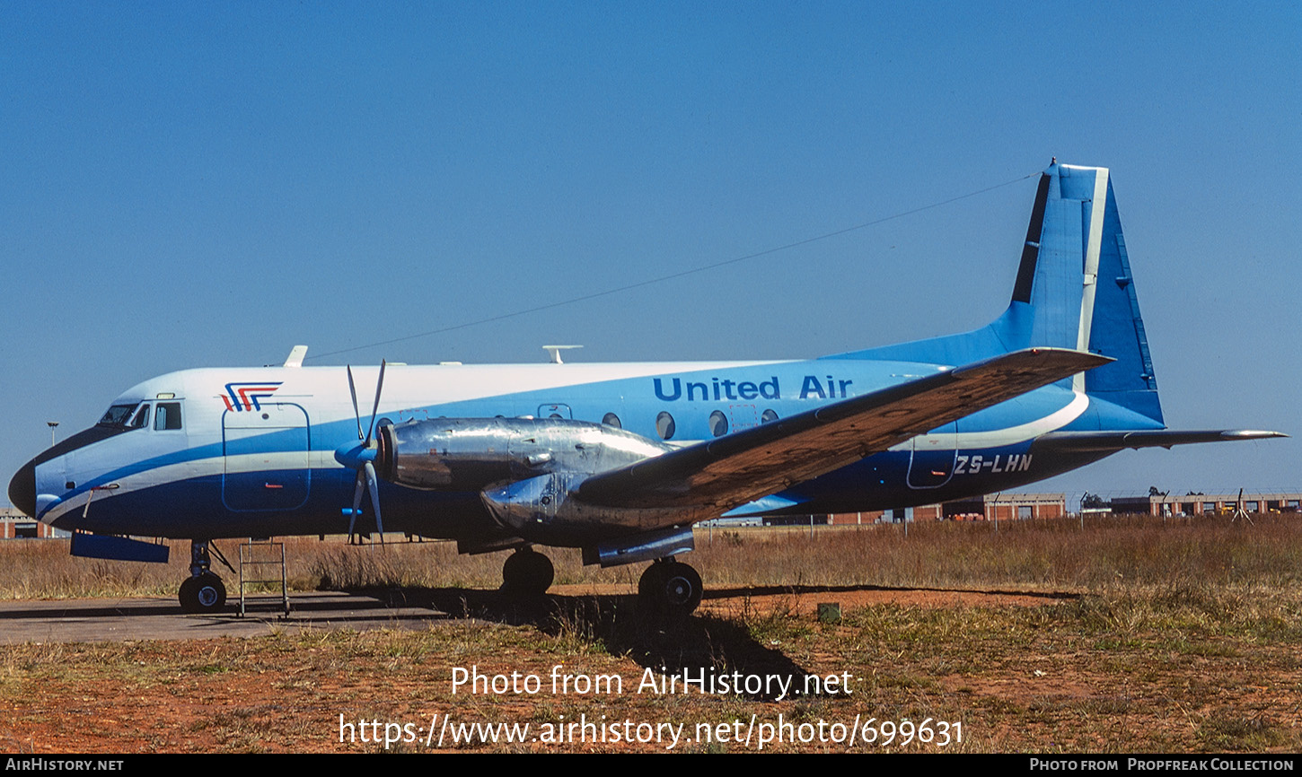 Aircraft Photo of ZS-LHN | Hawker Siddeley HS-748 Srs2A/264 | United Air Service - UAS | AirHistory.net #699631