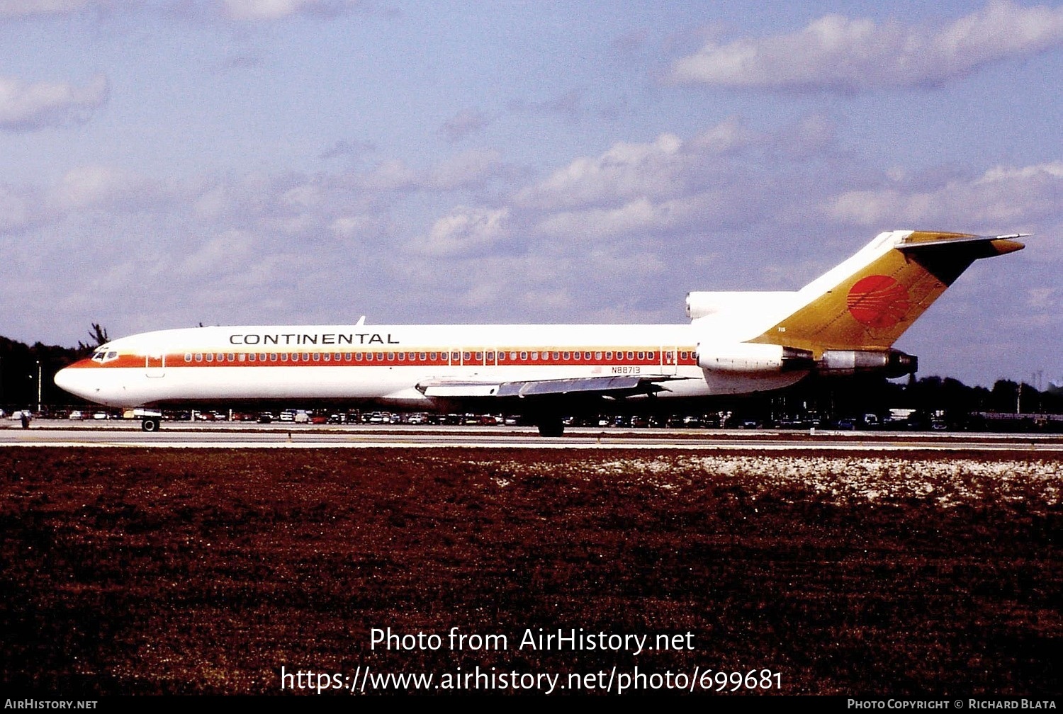 Aircraft Photo of N88713 | Boeing 727-224 | Continental Airlines | AirHistory.net #699681