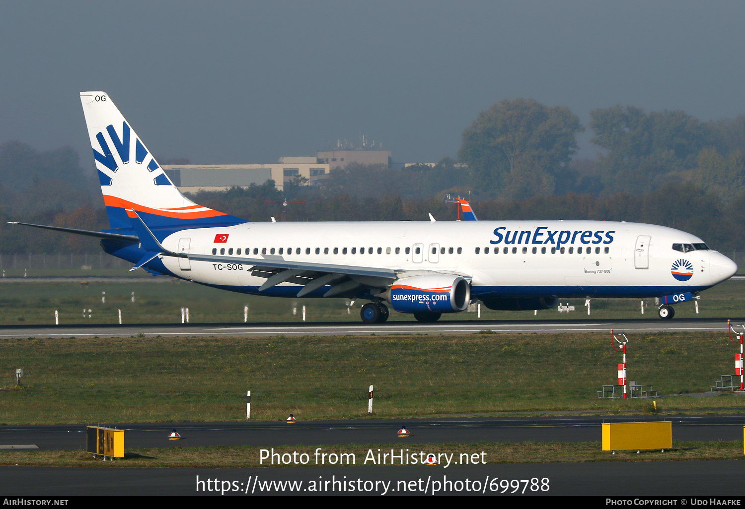 Aircraft Photo of TC-SOG | Boeing 737-800 | SunExpress | AirHistory.net #699788