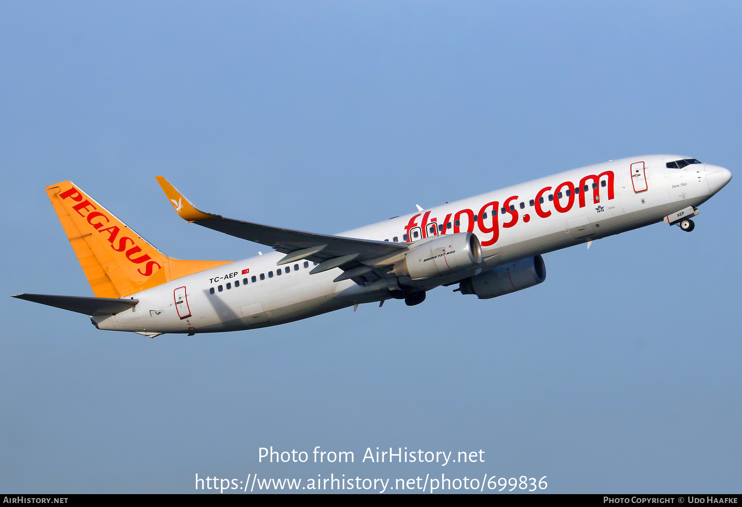 Aircraft Photo of TC-AEP | Boeing 737-82R | Pegasus Airlines | AirHistory.net #699836