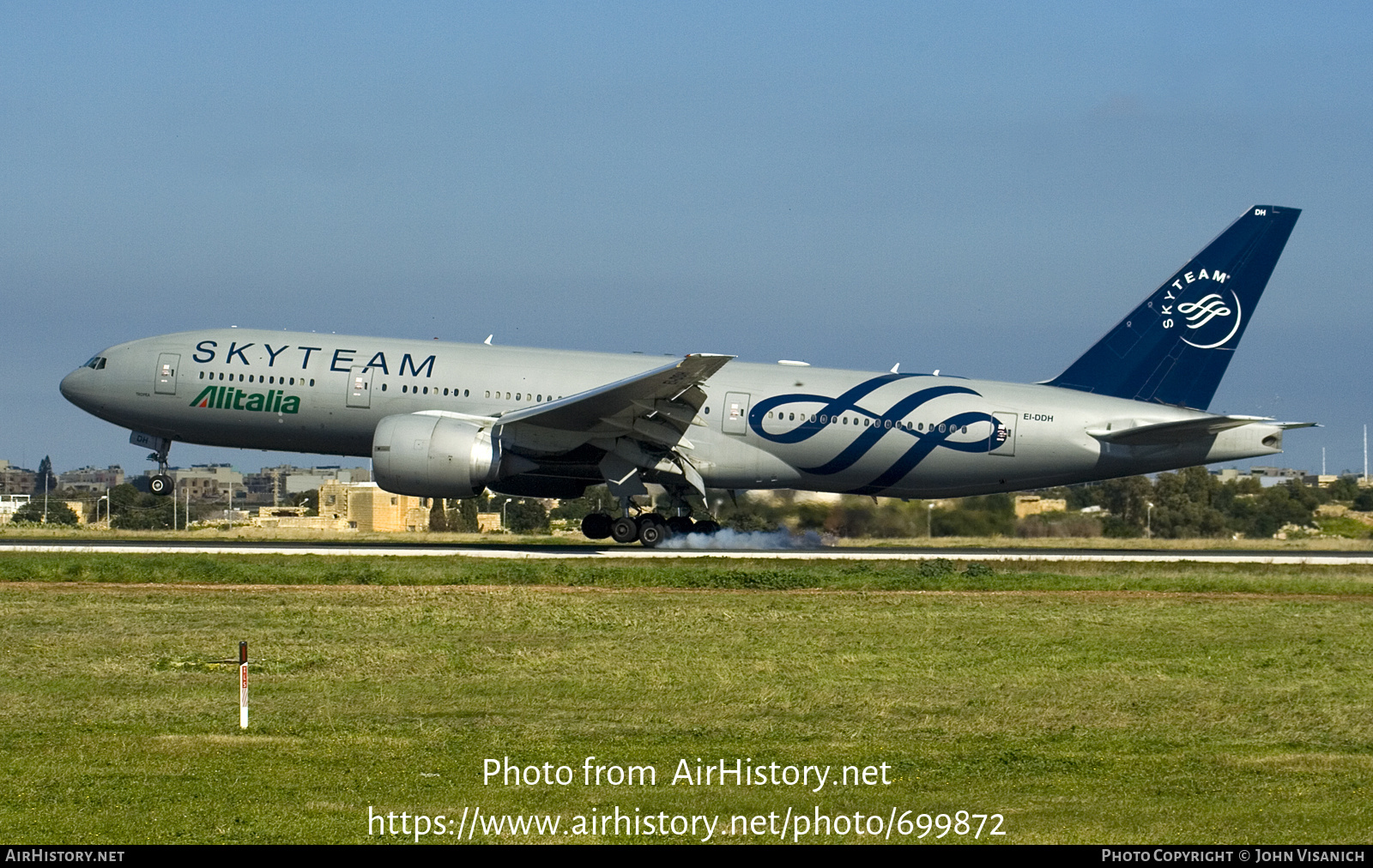 Aircraft Photo of EI-DDH | Boeing 777-243/ER | Alitalia | AirHistory.net #699872