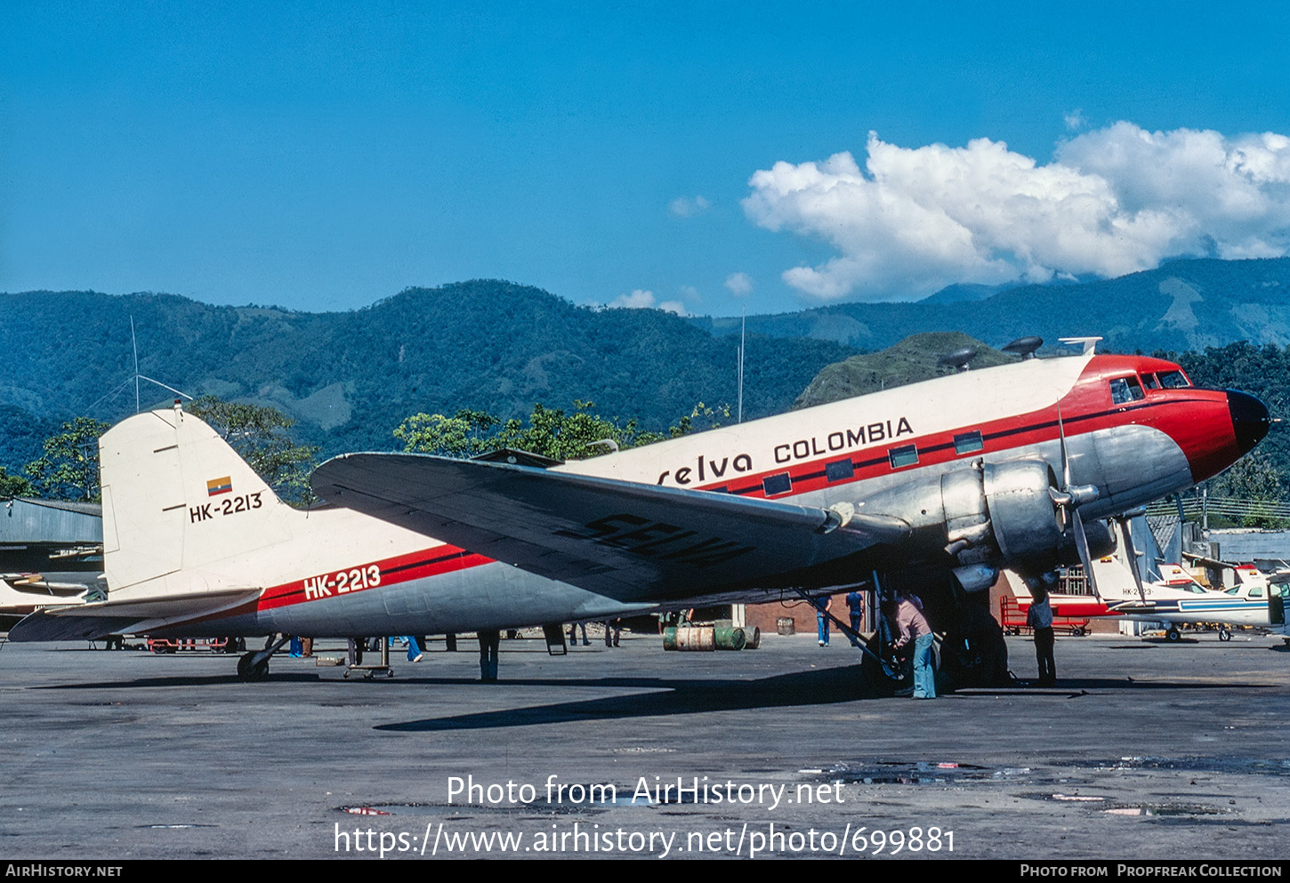 Aircraft Photo of HK-2213 | Douglas C-53D Skytrooper | SELVA - Servicios Aéreos del Vaupes | AirHistory.net #699881