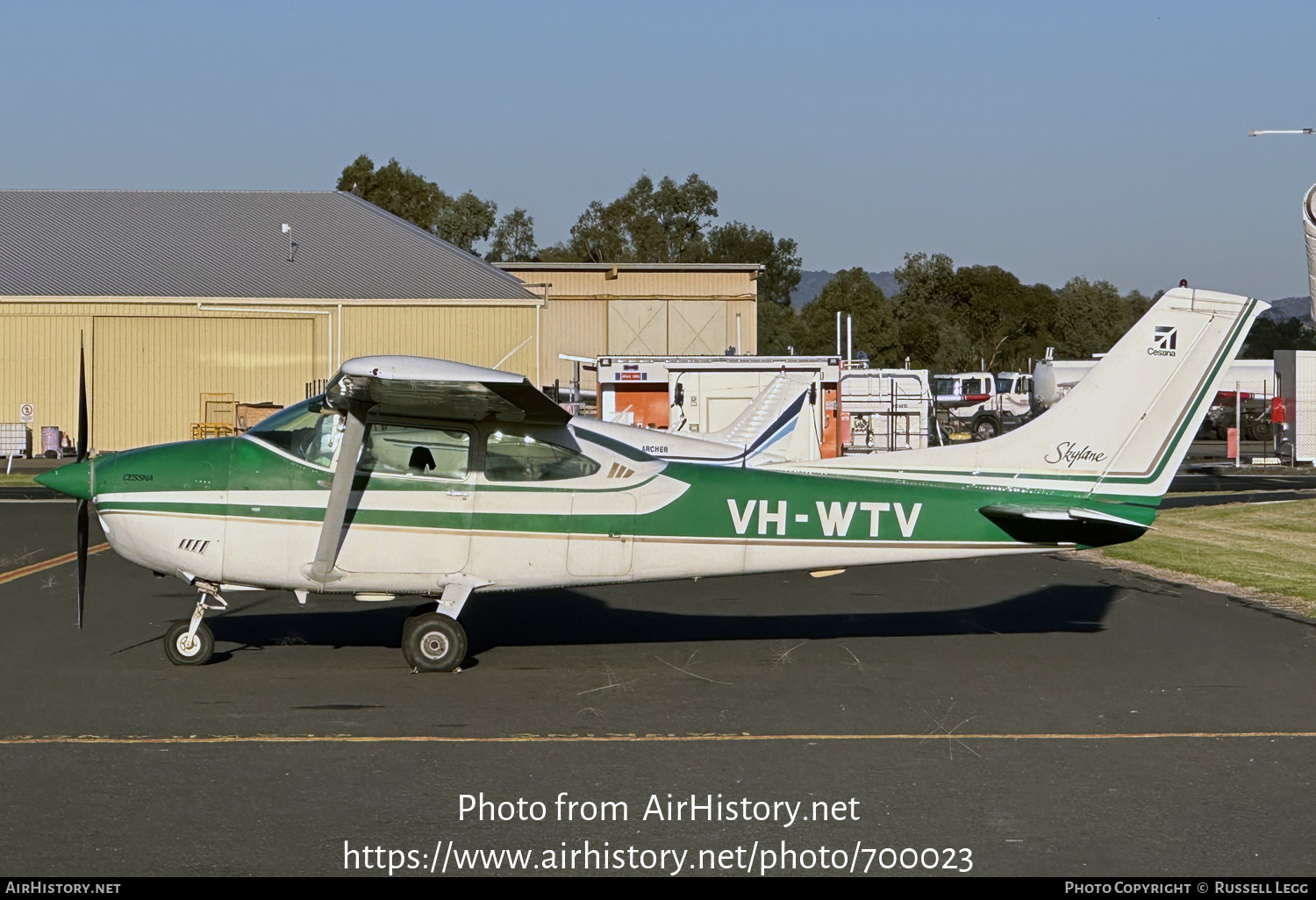 Aircraft Photo of VH-WTV | Cessna 182P Skylane | AirHistory.net #700023