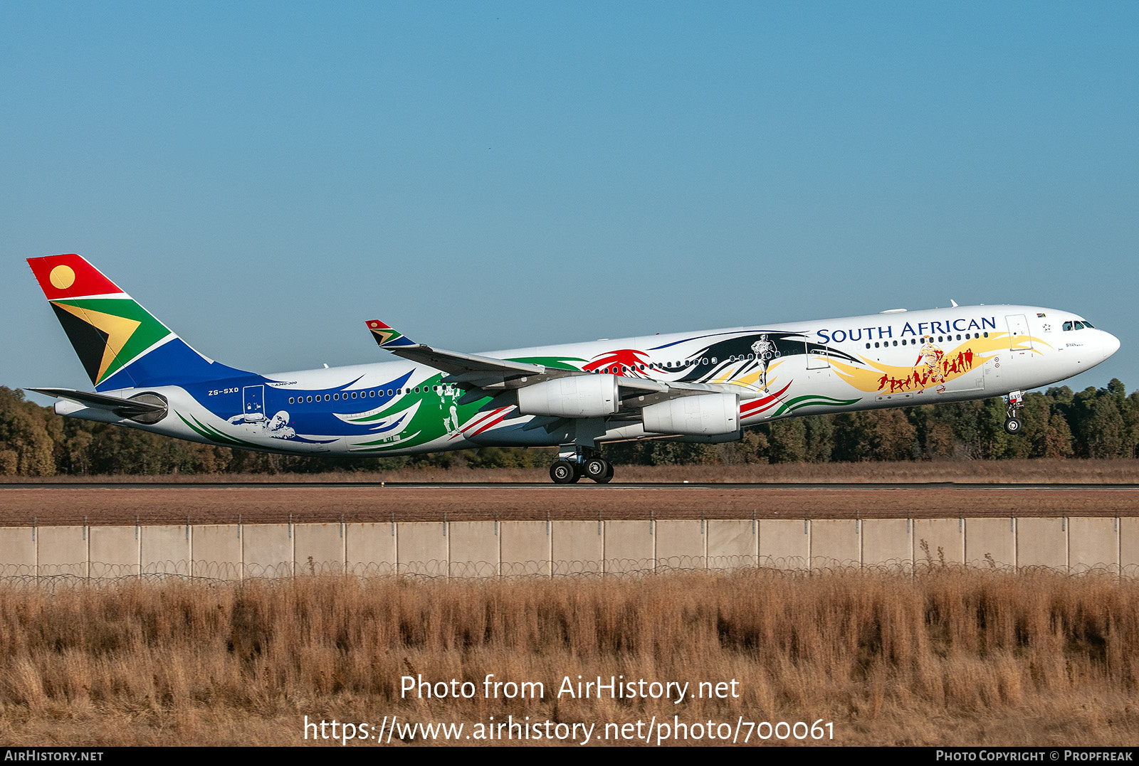 Aircraft Photo of ZS-SXD | Airbus A340-313 | South African Airways | AirHistory.net #700061