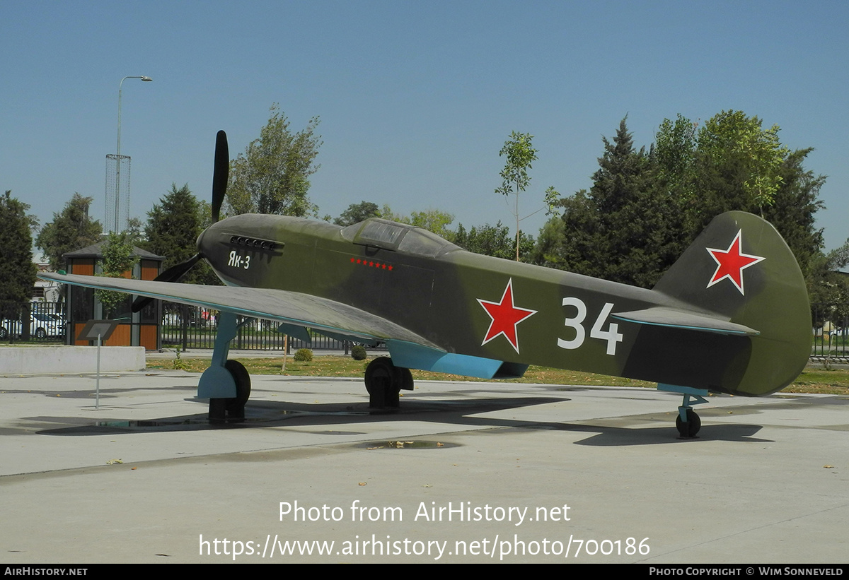 Aircraft Photo of 34 white | Yakovlev Yak-3 (replica) | Soviet Union - Air Force | AirHistory.net #700186