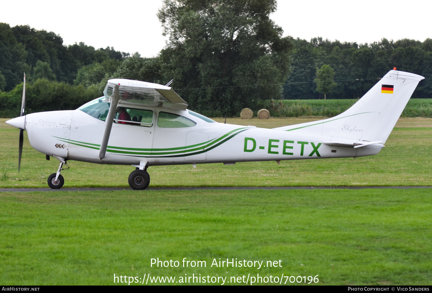 Aircraft Photo of D-EETX | Cessna 182K Skylane | AirHistory.net #700196