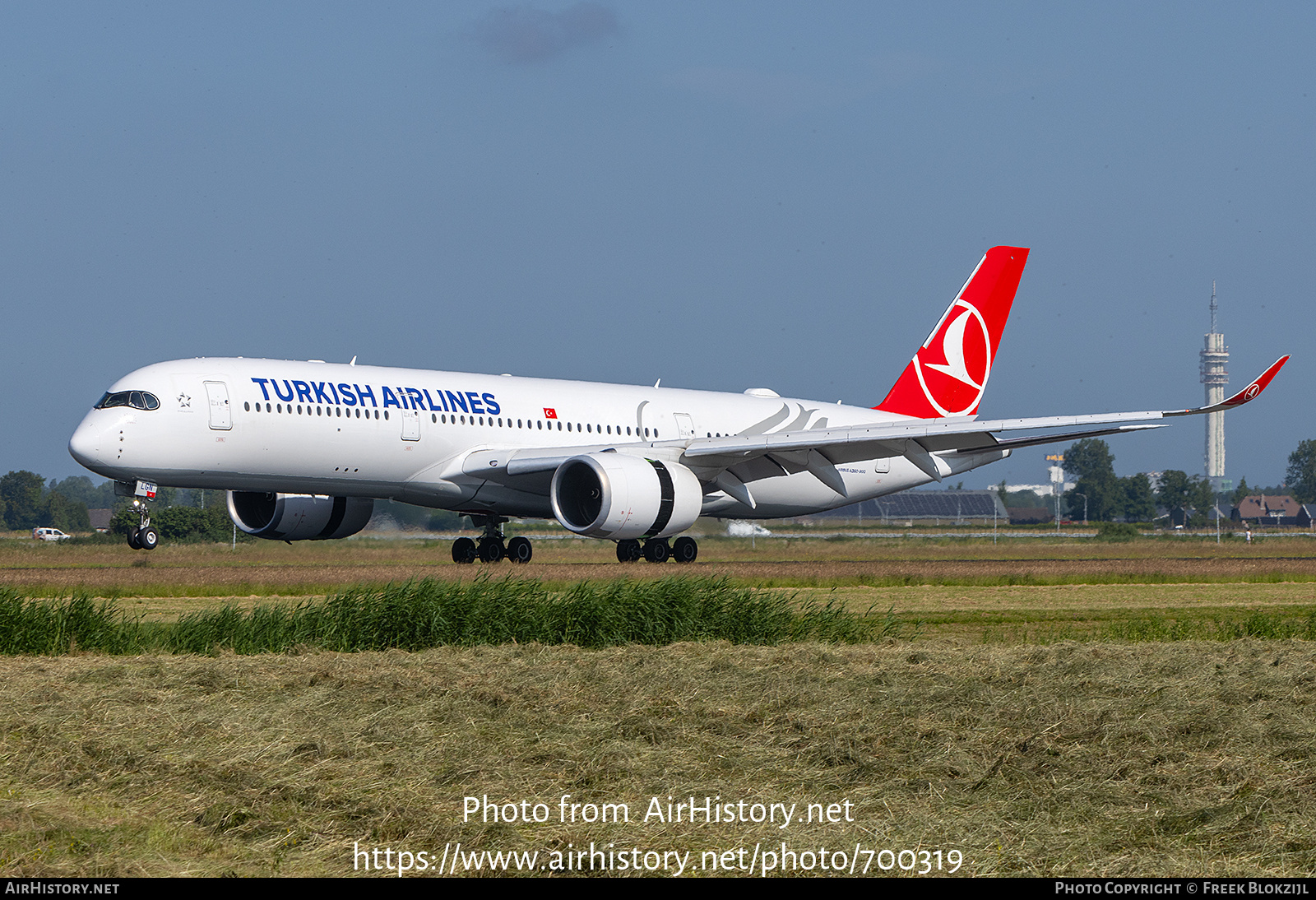 Aircraft Photo of TC-LGN | Airbus A350-941 | Turkish Airlines | AirHistory.net #700319