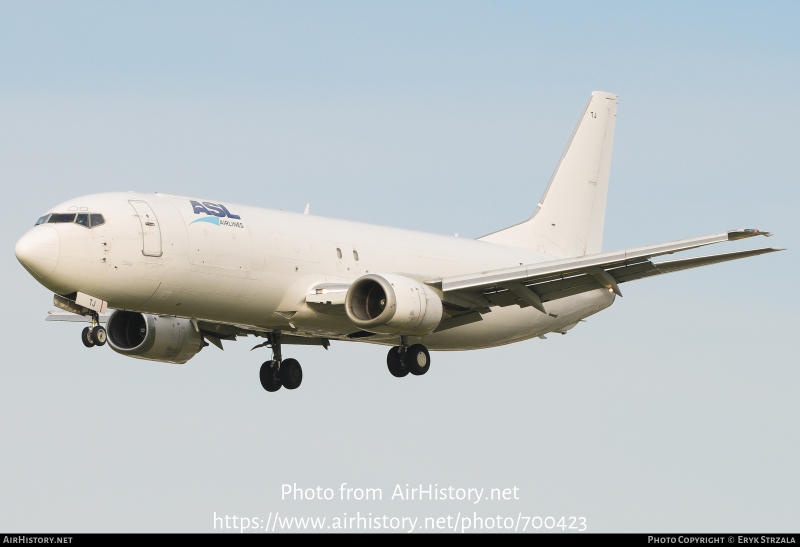 Aircraft Photo of F-GZTJ | Boeing 737-4S3(SF) | ASL Airlines | AirHistory.net #700423