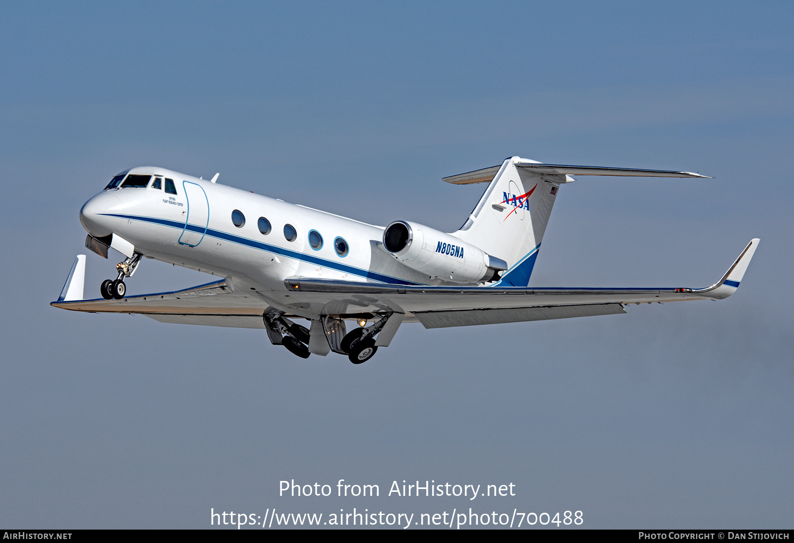 Aircraft Photo of N805NA | Grumman American G-1159 Gulfstream II | NASA - National Aeronautics and Space Administration | AirHistory.net #700488