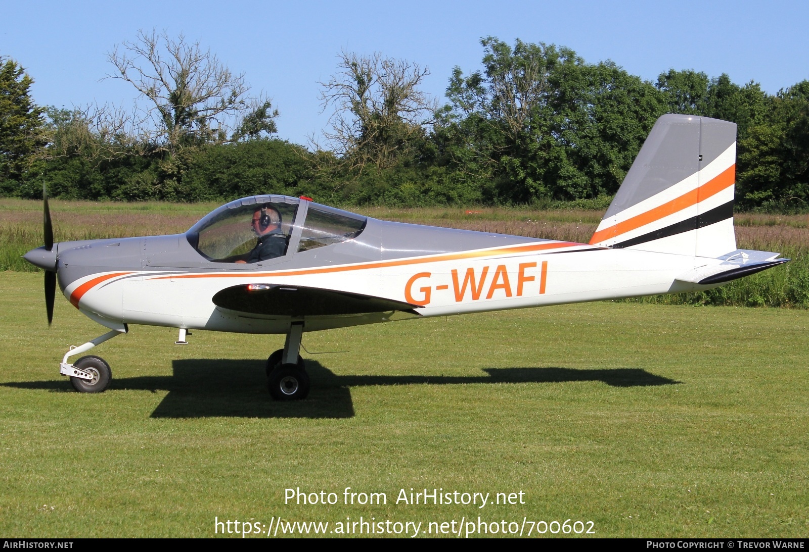 Aircraft Photo of G-WAFI | Van's RV-12iS | AirHistory.net #700602
