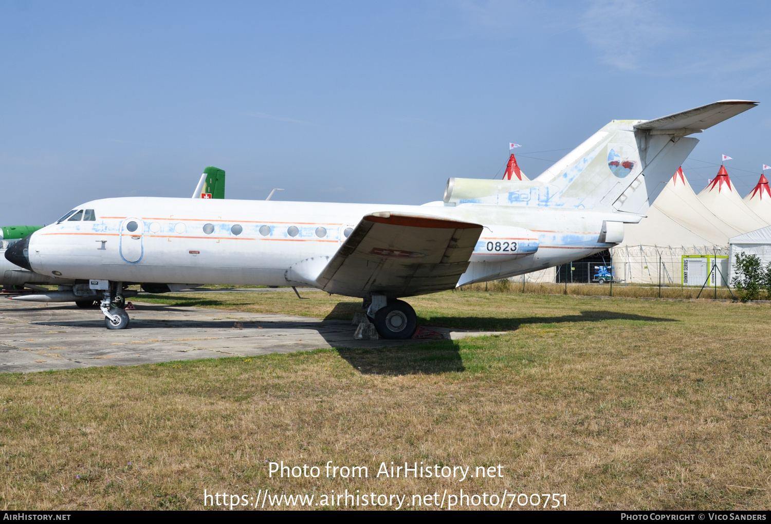 Aircraft Photo of 0823 | Yakovlev Yak-40 | Slovakia - Air Force | AirHistory.net #700751