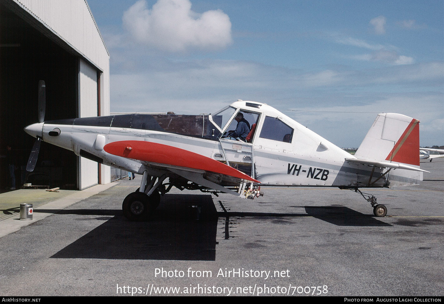 Aircraft Photo of VH-NZB | Ayres S2R-T15 Turbo Thrush | AirHistory.net #700758