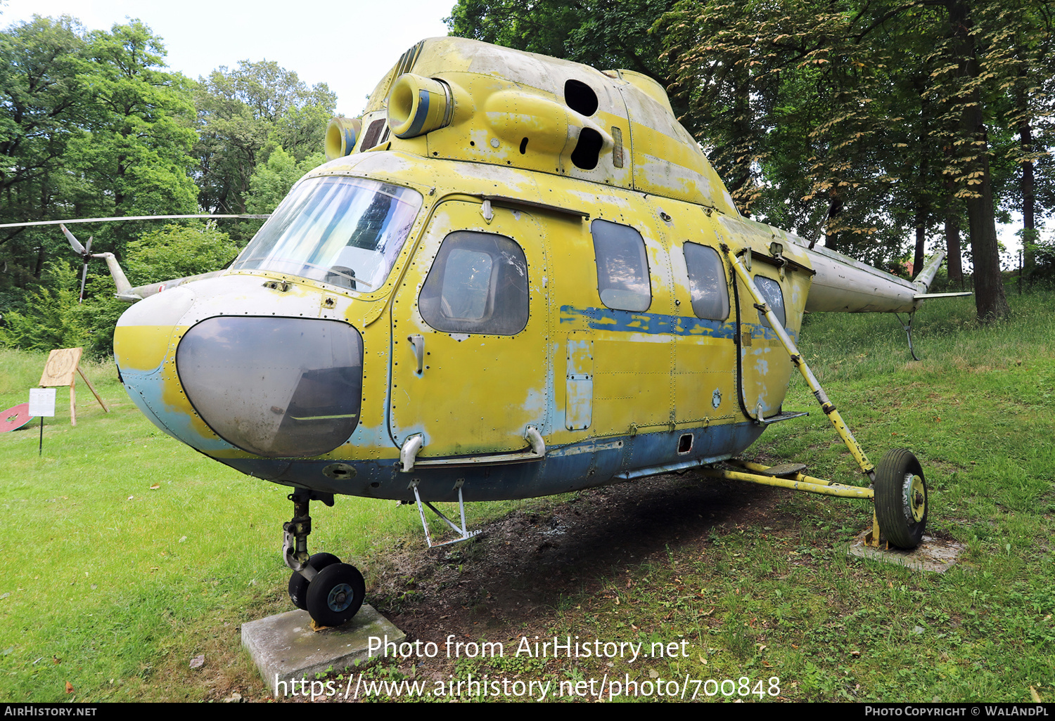 Aircraft Photo of 104 | Mil Mi-2M2 | Poland - Air Force | AirHistory.net #700848