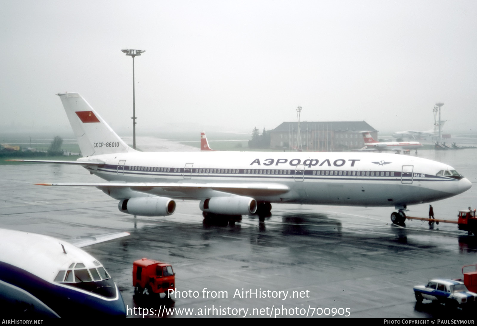 Aircraft Photo of CCCP-86010 | Ilyushin Il-86 | Aeroflot | AirHistory.net #700905