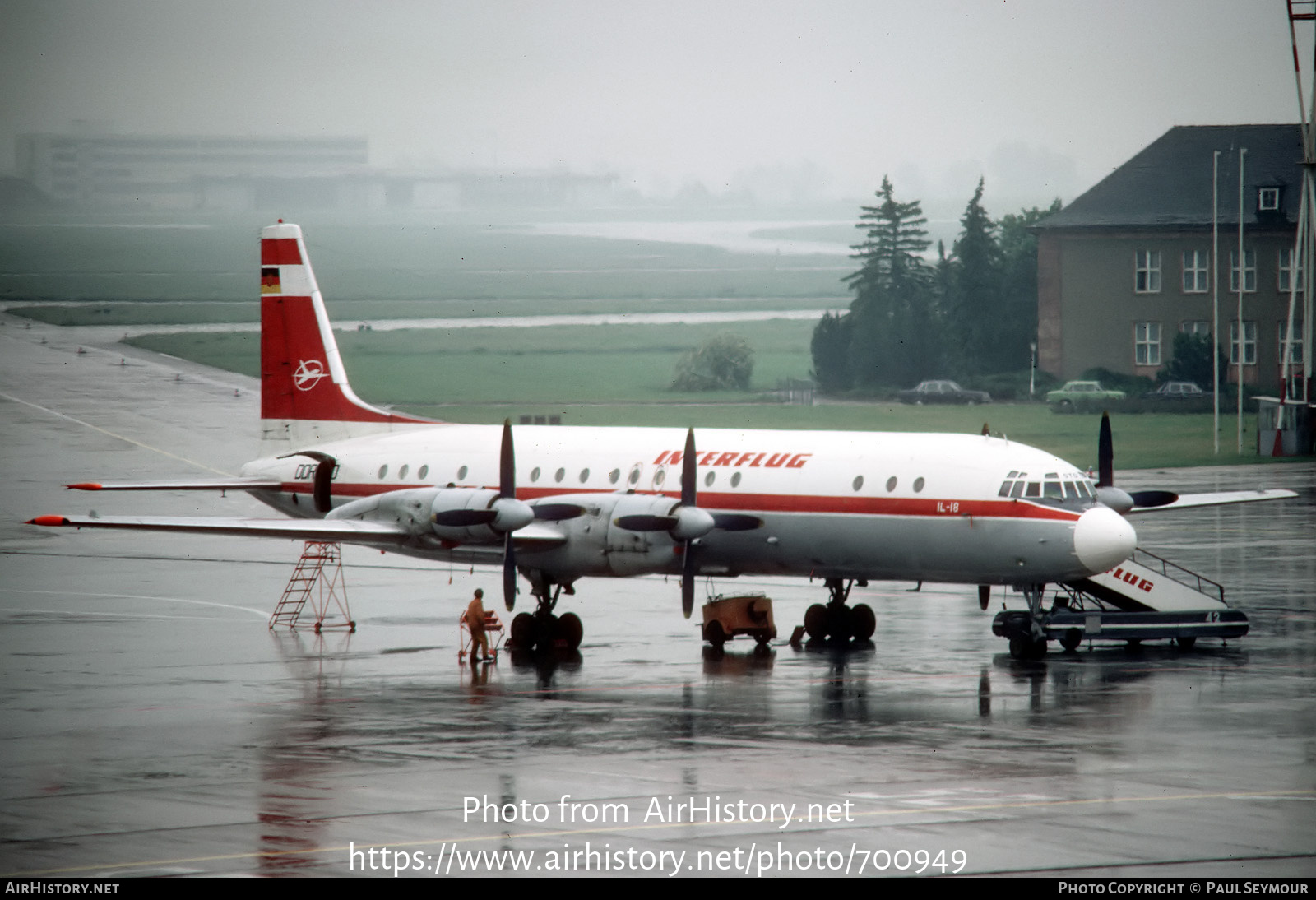 Aircraft Photo of DDR-STO | Ilyushin Il-18D | Interflug | AirHistory.net #700949