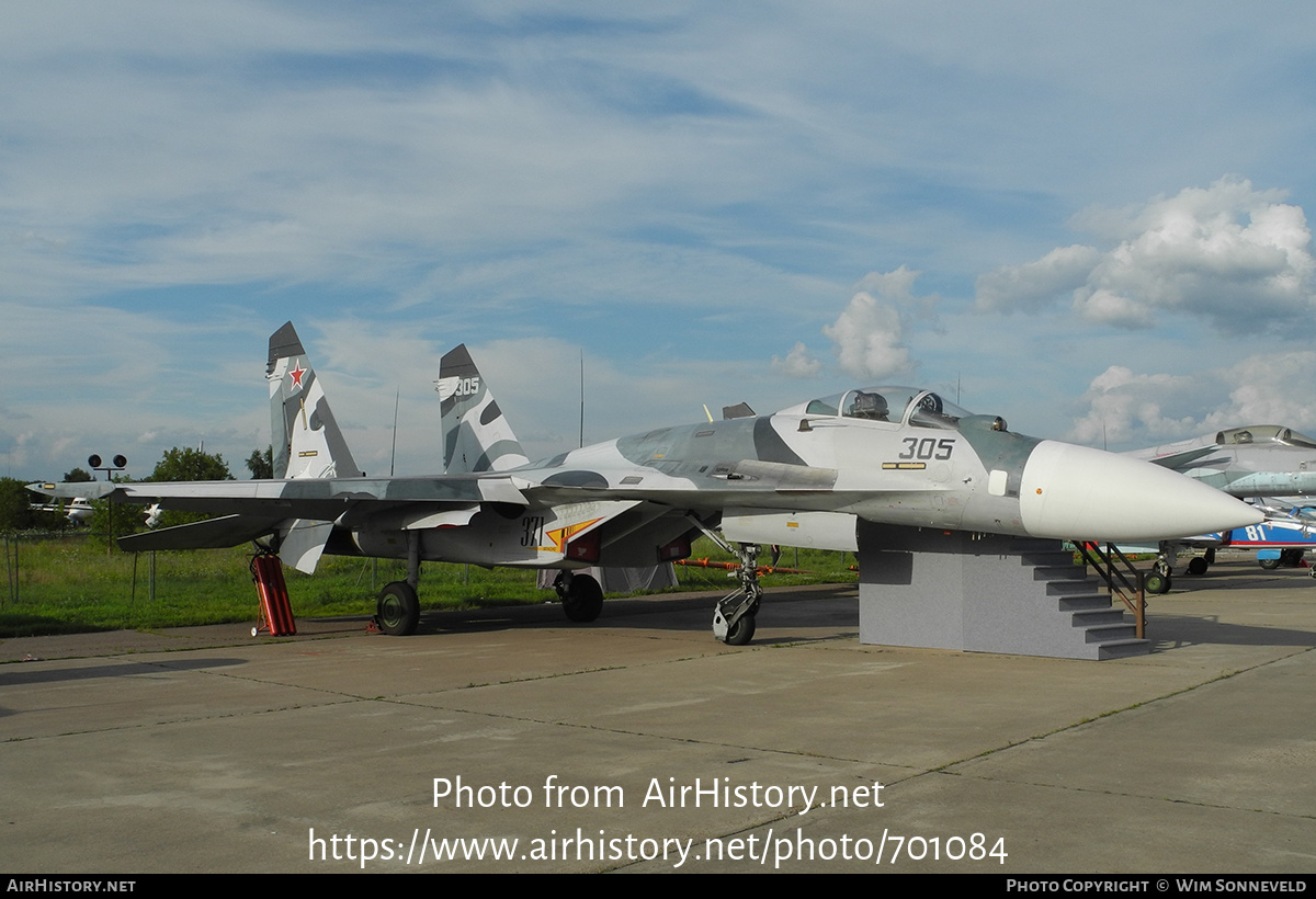 Aircraft Photo of 305 black | Sukhoi Su-27SKM | Russia - Air Force | AirHistory.net #701084