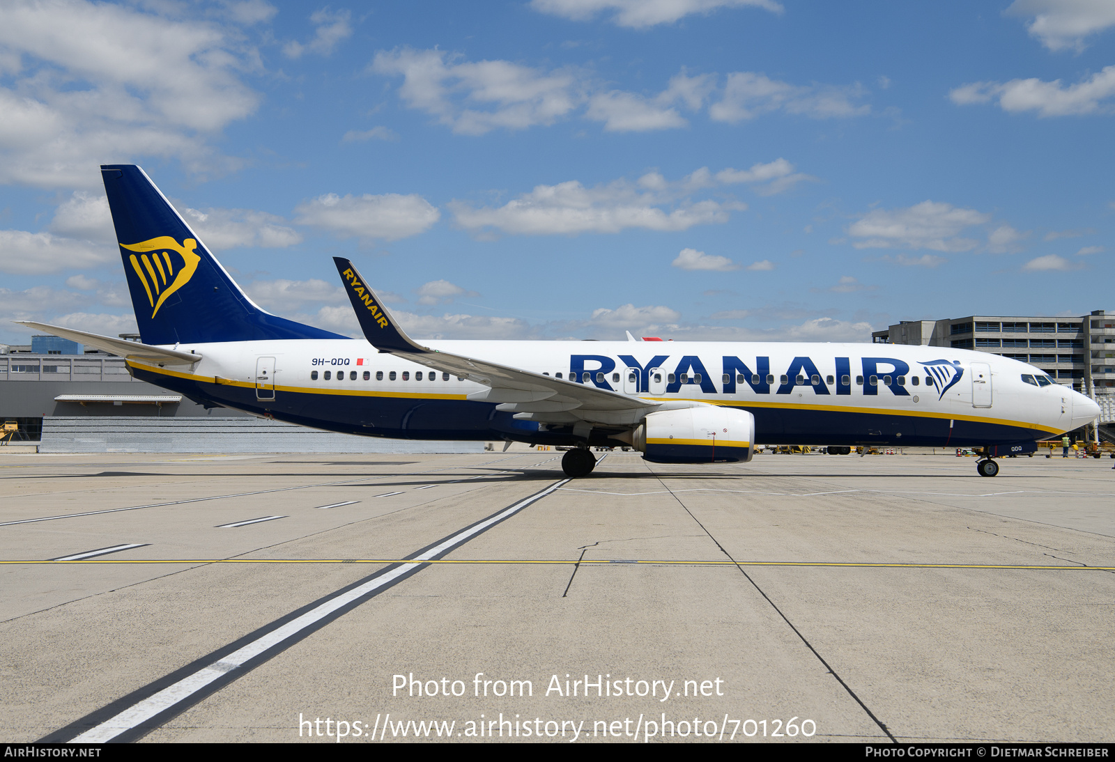 Aircraft Photo of 9H-QDQ | Boeing 737-800 | Ryanair | AirHistory.net #701260