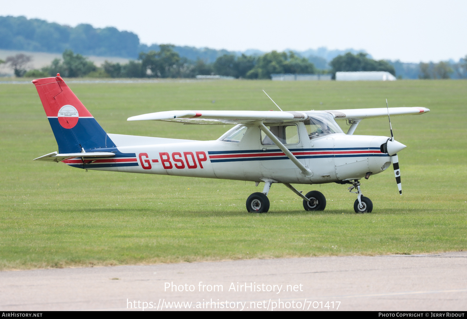 Aircraft Photo of G-BSDP | Cessna 152 | The Pilot Centre Denham | AirHistory.net #701417
