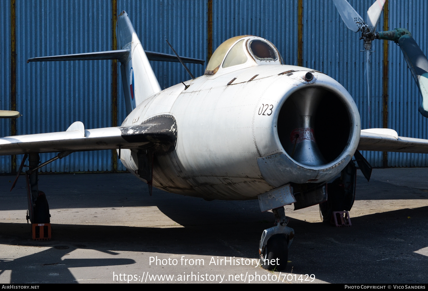 Aircraft Photo of 3806 | Mikoyan-Gurevich MiG-15bis | Czechoslovakia - Air Force | AirHistory.net #701429