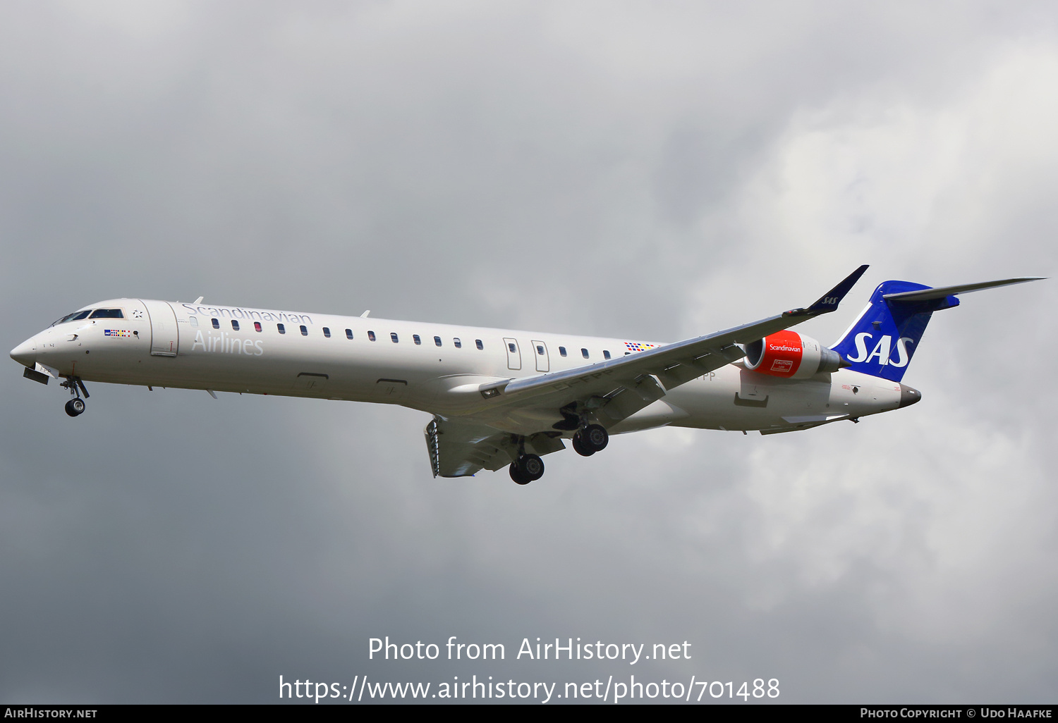 Aircraft Photo of EI-FPP | Bombardier CRJ-900LR (CL-600-2D24) | Scandinavian Airlines - SAS | AirHistory.net #701488