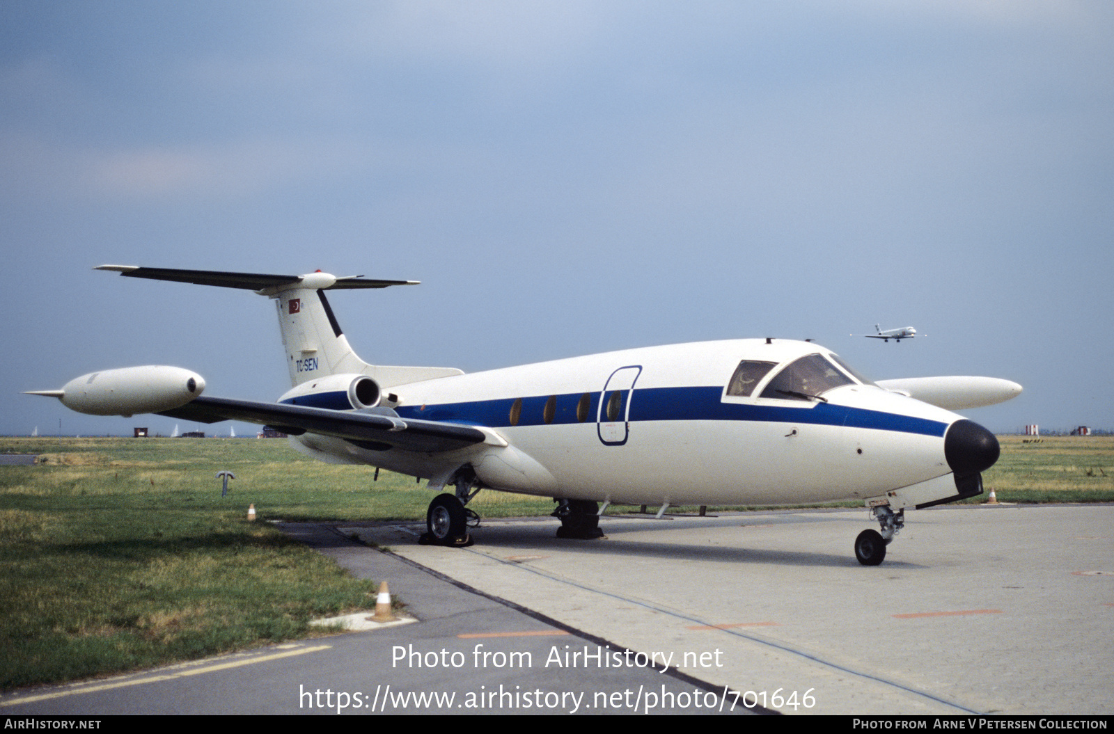 Aircraft Photo of TC-SEN | HFB HFB-320 Hansa Jet | AirHistory.net #701646