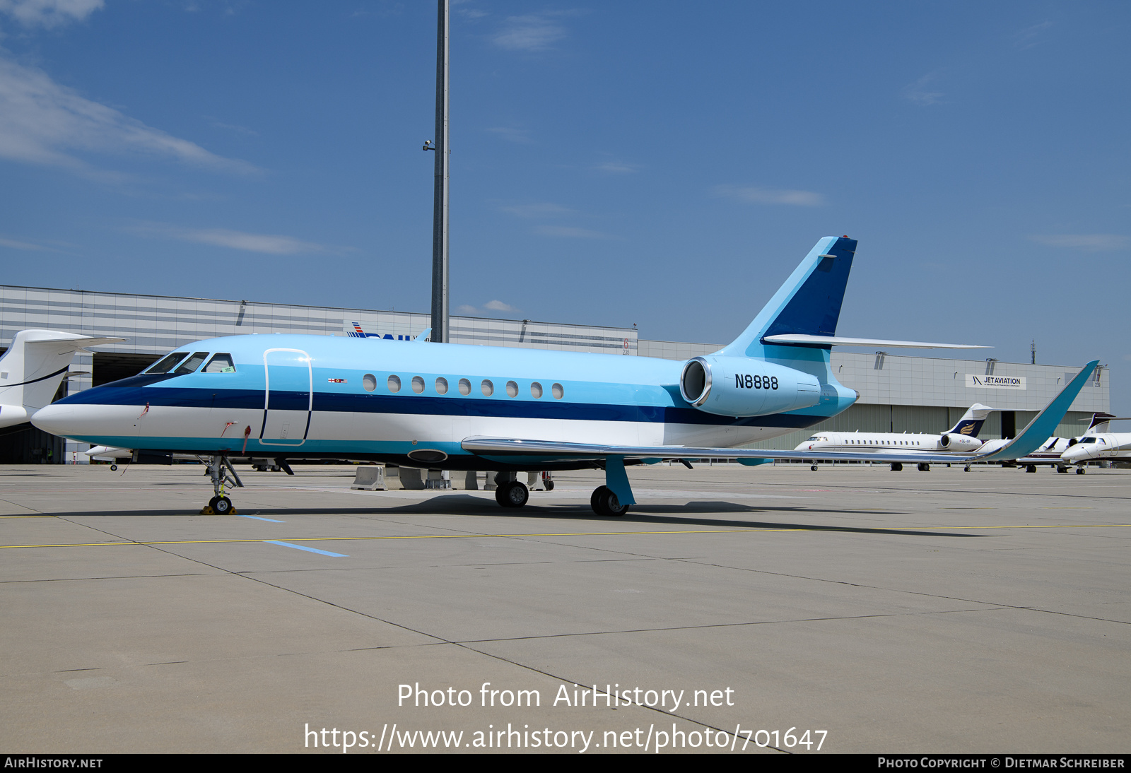 Aircraft Photo of N8888 | Dassault Falcon 2000 | AirHistory.net #701647