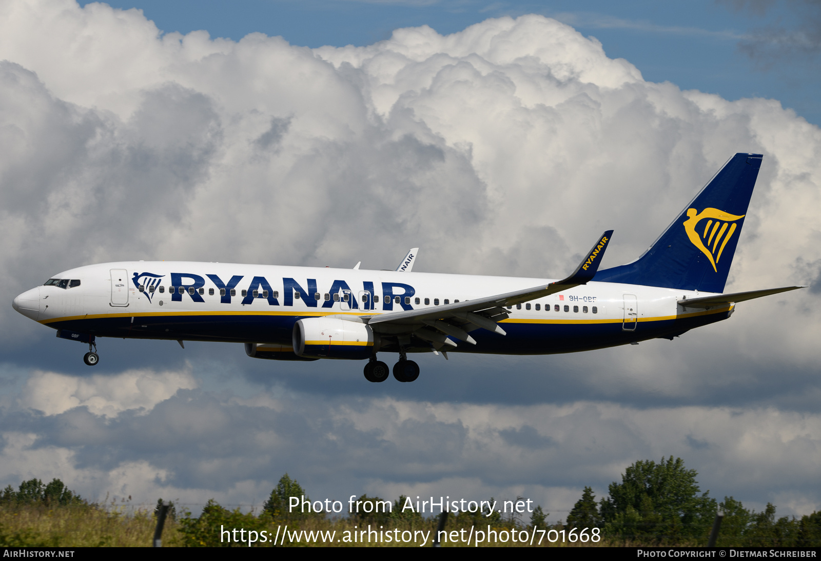 Aircraft Photo of 9H-QBF | Boeing 737-800 | Ryanair | AirHistory.net #701668