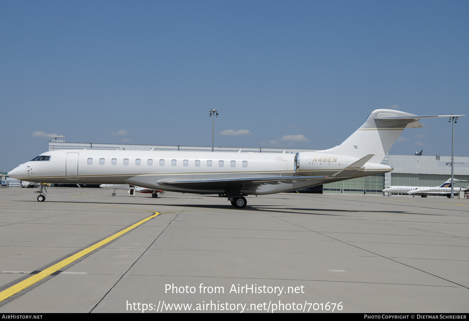 Aircraft Photo of N48EN | Bombardier Global 7500 (BD-700-2A12) | AirHistory.net #701676