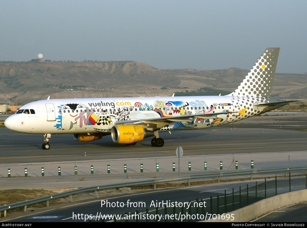 Aircraft Photo of EC-KDG | Airbus A320-214 | Vueling Airlines | AirHistory.net #701695