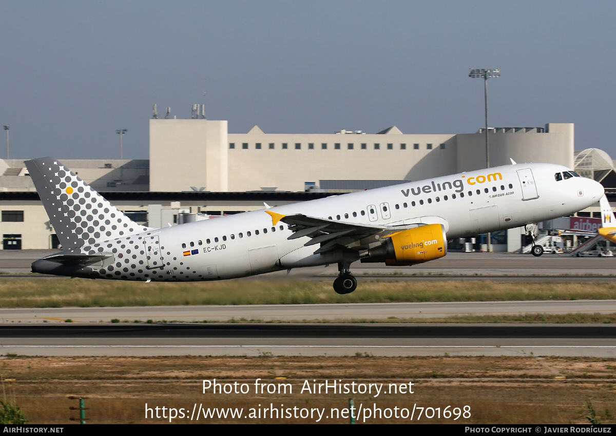 Aircraft Photo of EC-KJD | Airbus A320-216 | Vueling Airlines | AirHistory.net #701698