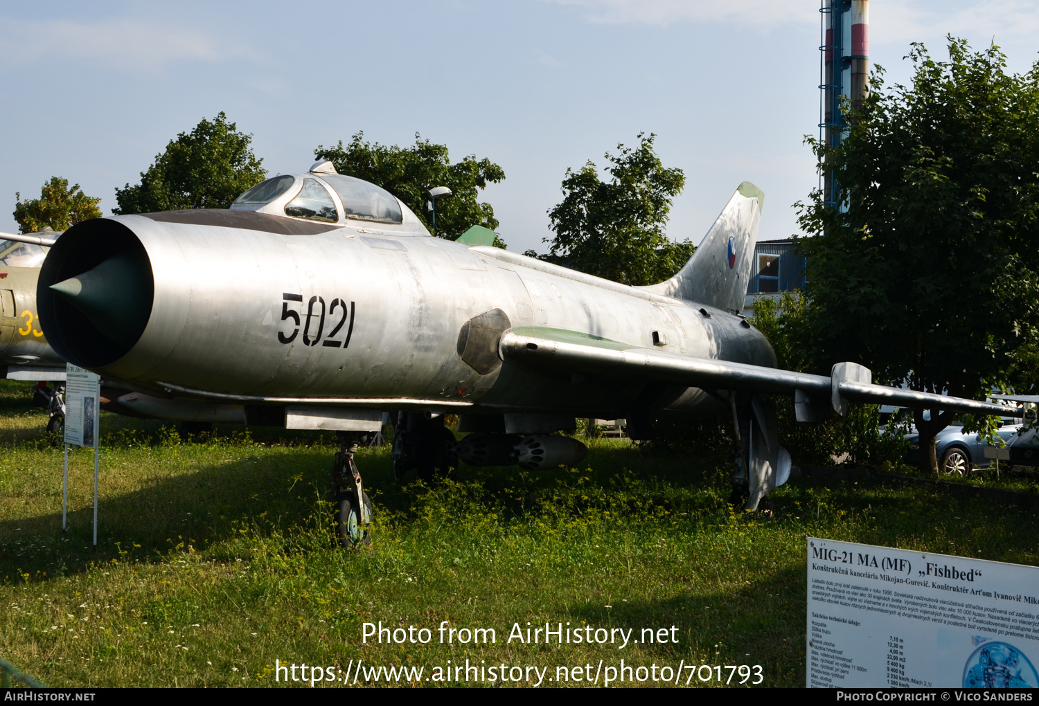 Aircraft Photo of 5021 | Sukhoi Su-7BM | Czechoslovakia - Air Force | AirHistory.net #701793