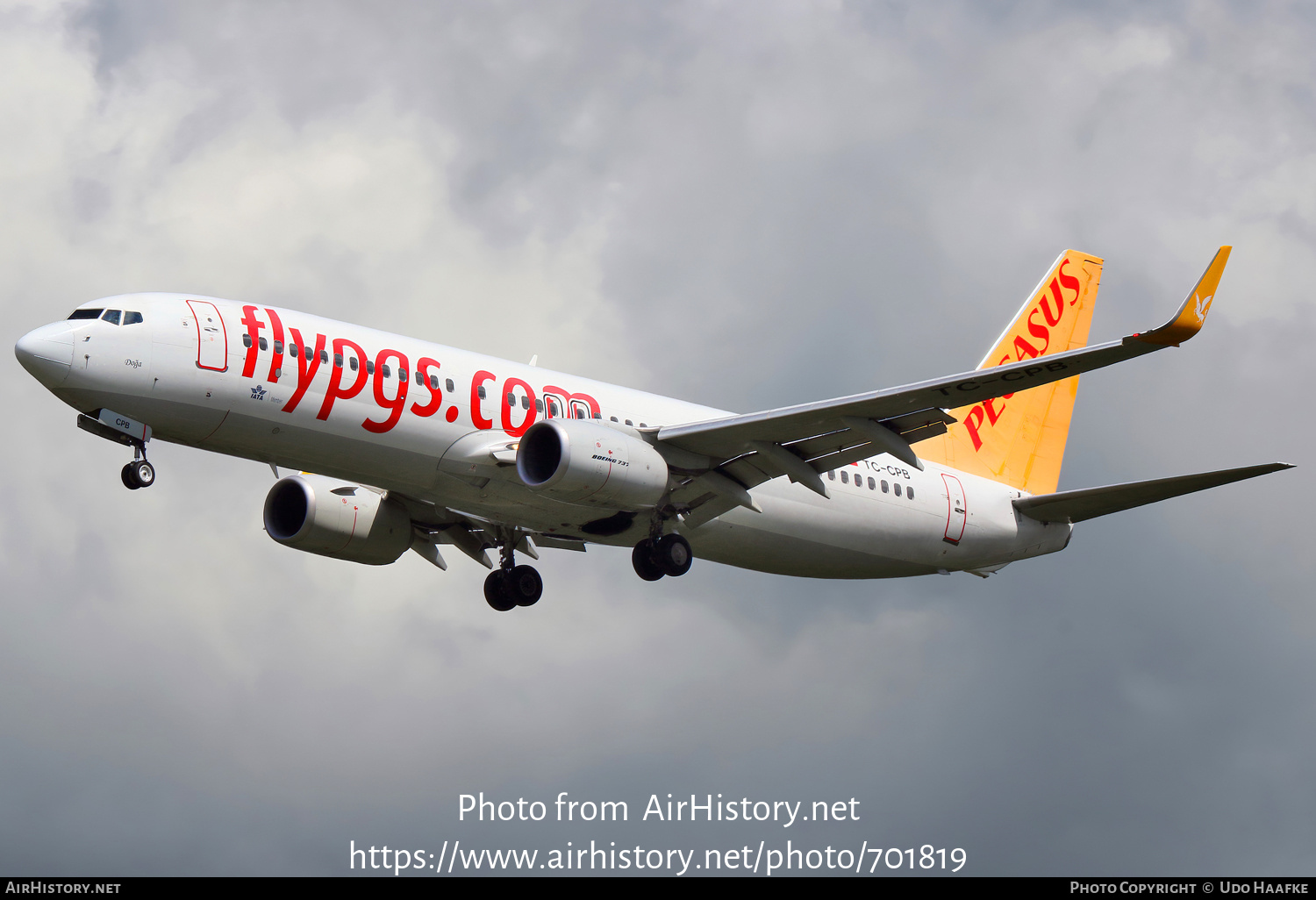 Aircraft Photo of TC-CPB | Boeing 737-82R | Pegasus Airlines | AirHistory.net #701819