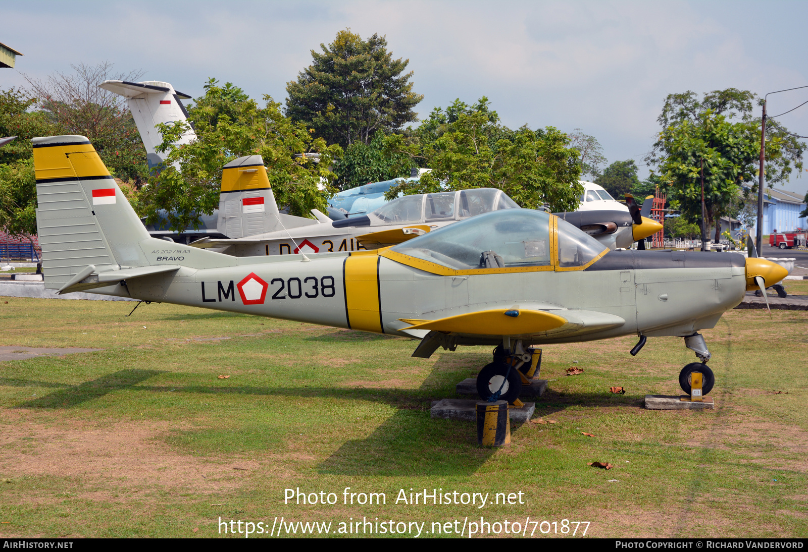 Aircraft Photo of LM-2038 | FFA AS-202/18A-3 Bravo | Indonesia - Air Force | AirHistory.net #701877