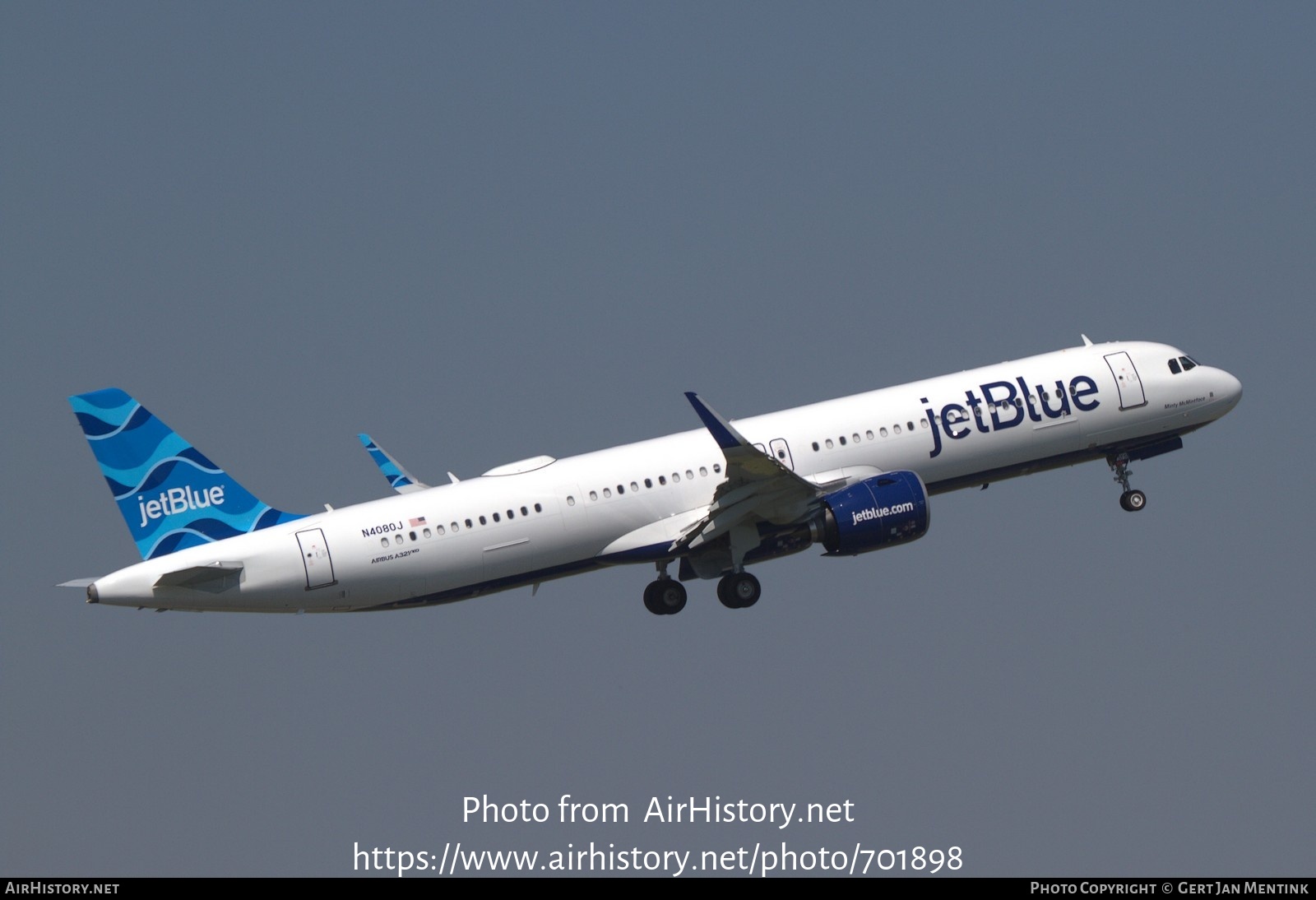 Aircraft Photo of N8040J | Airbus A321-271NX | JetBlue Airways | AirHistory.net #701898