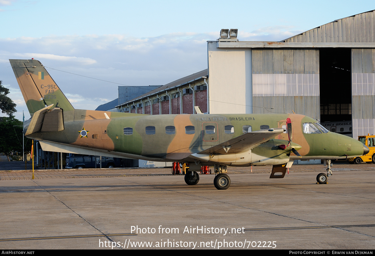 Aircraft Photo of 2336 | Embraer C-95C (EMB110P1(K)) Bandeirante | Brazil - Air Force | AirHistory.net #702225