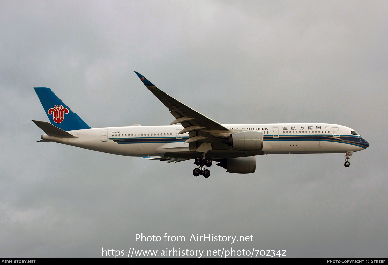 Aircraft Photo of B-32EE | Airbus A350-941 | China Southern Airlines | AirHistory.net #702342