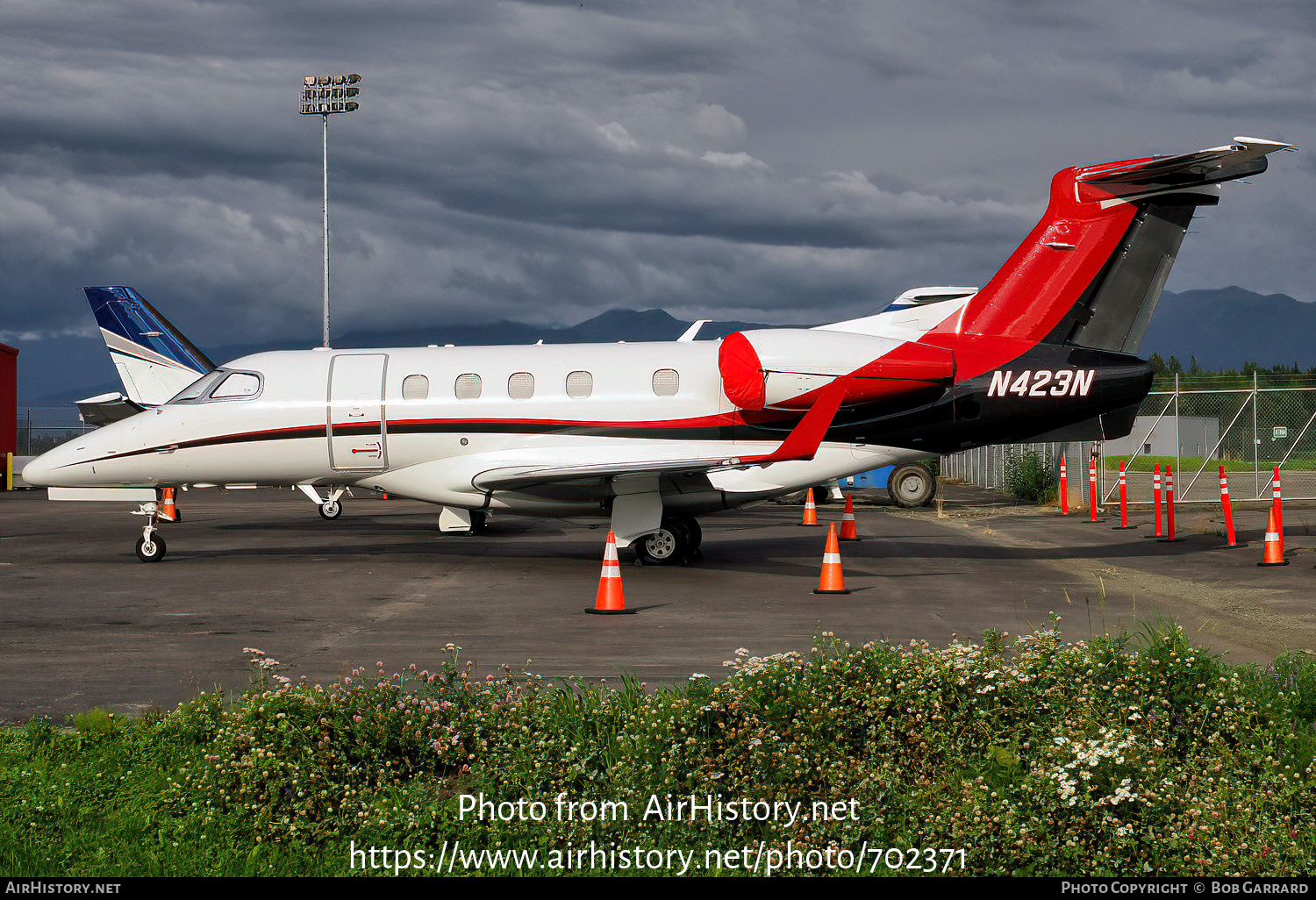 Aircraft Photo of N423N | Embraer EMB-505 Phenom 300 | AirHistory.net #702371