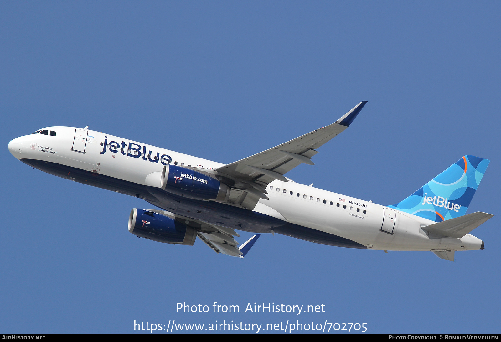 Aircraft Photo of N807JB | Airbus A320-232 | JetBlue Airways | AirHistory.net #702705