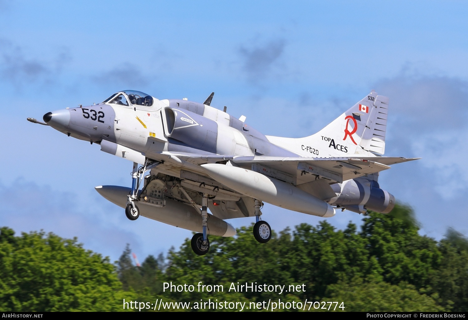 Aircraft Photo of C-FGZO / 532 | McDonnell Douglas A-4N Skyhawk II | Top Aces | AirHistory.net #702774