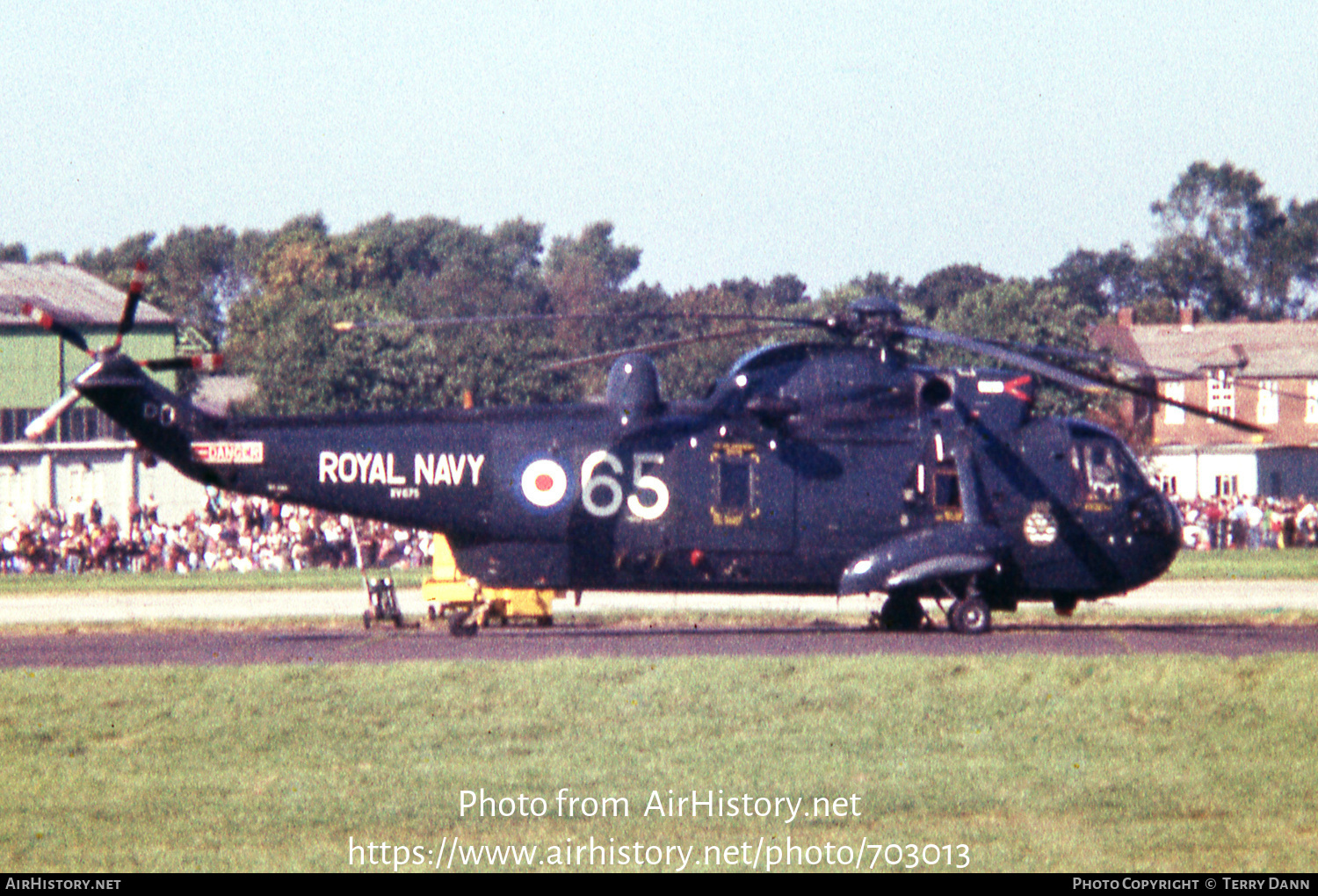 Aircraft Photo of XV675 | Westland WS-61 Sea King HAS2A | UK - Navy | AirHistory.net #703013