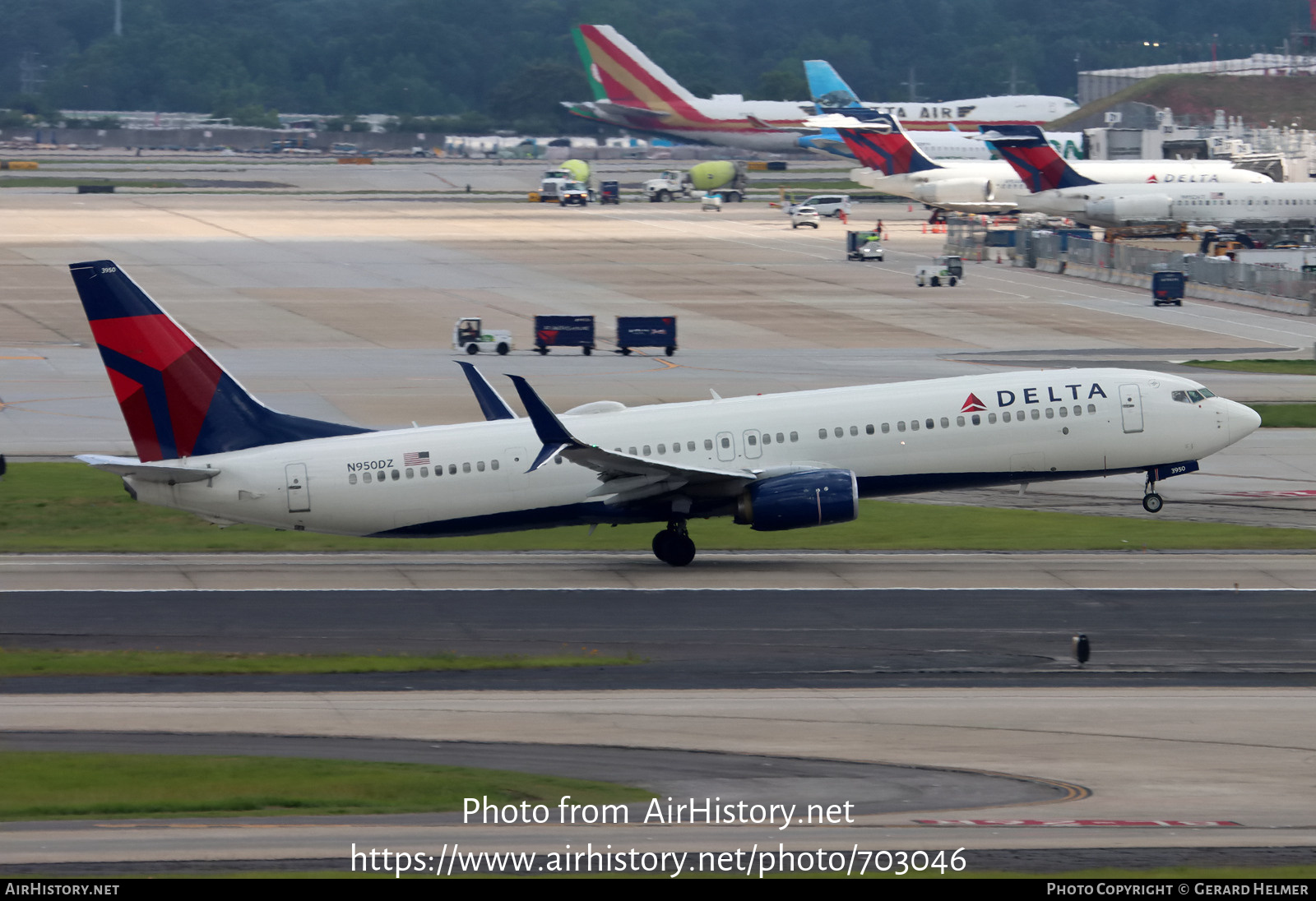 Aircraft Photo of N950DZ | Boeing 737-9GP/ER | Delta Air Lines | AirHistory.net #703046