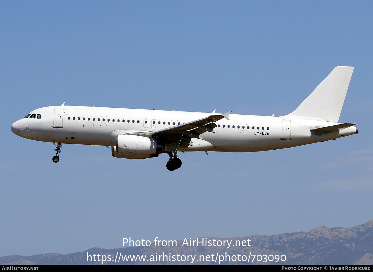 Aircraft Photo of LY-NVM | Airbus A320-232 | AirHistory.net #703090