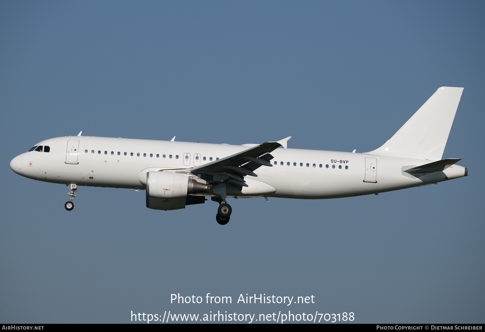 Aircraft Photo of SU-BVP | Airbus A320-214 | Air Cairo | AirHistory.net #703188