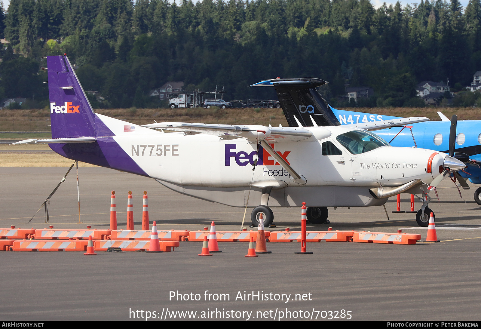 Aircraft Photo of N775FE | Cessna 208B Super Cargomaster | FedEx Feeder | AirHistory.net #703285