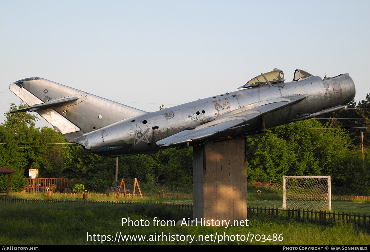 Aircraft Photo of 49 | Mikoyan-Gurevich MiG-17 | Bulgaria - Air Force | AirHistory.net #703486