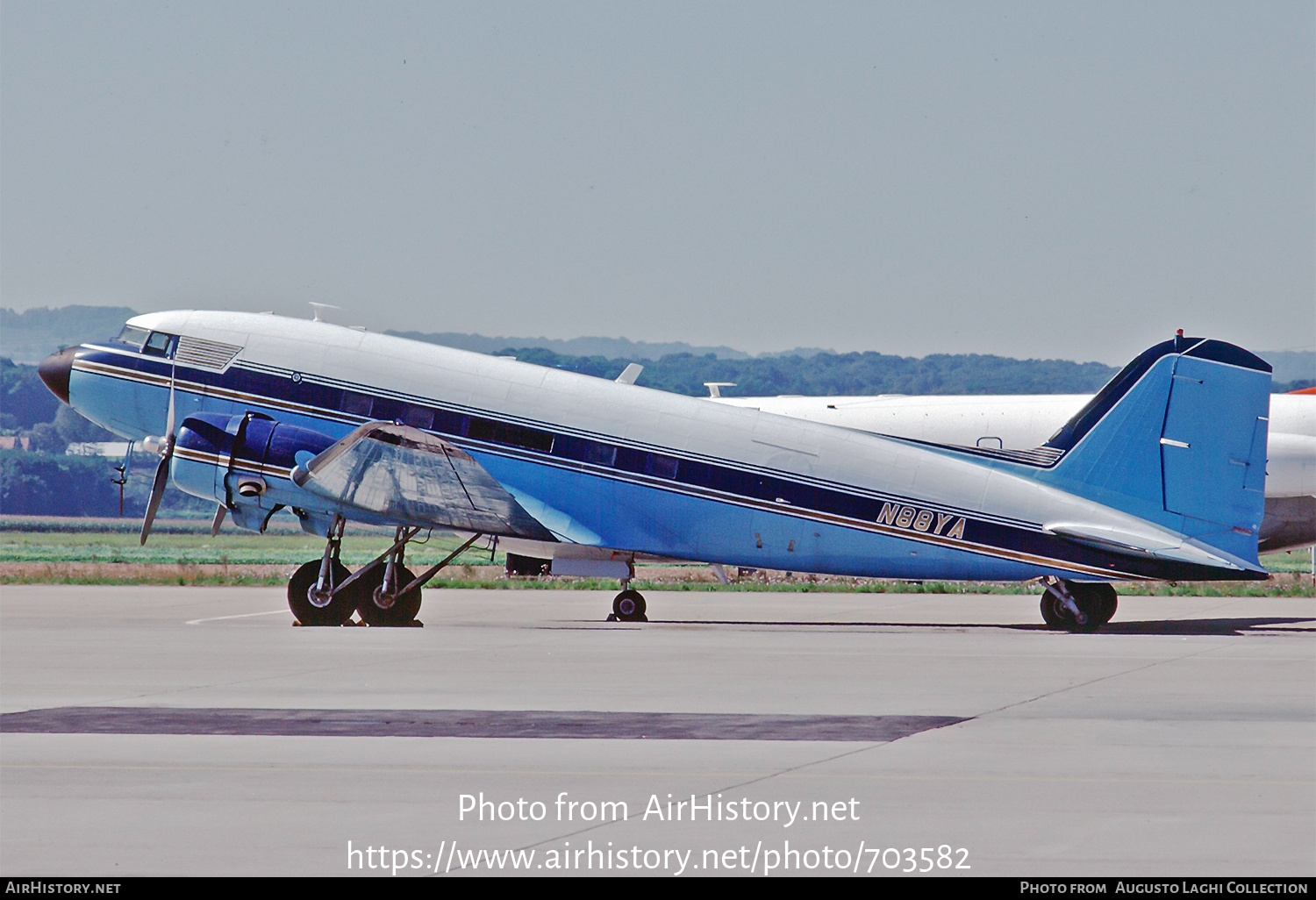 Aircraft Photo of N88YA | Douglas DC-3(C) | AirHistory.net #703582