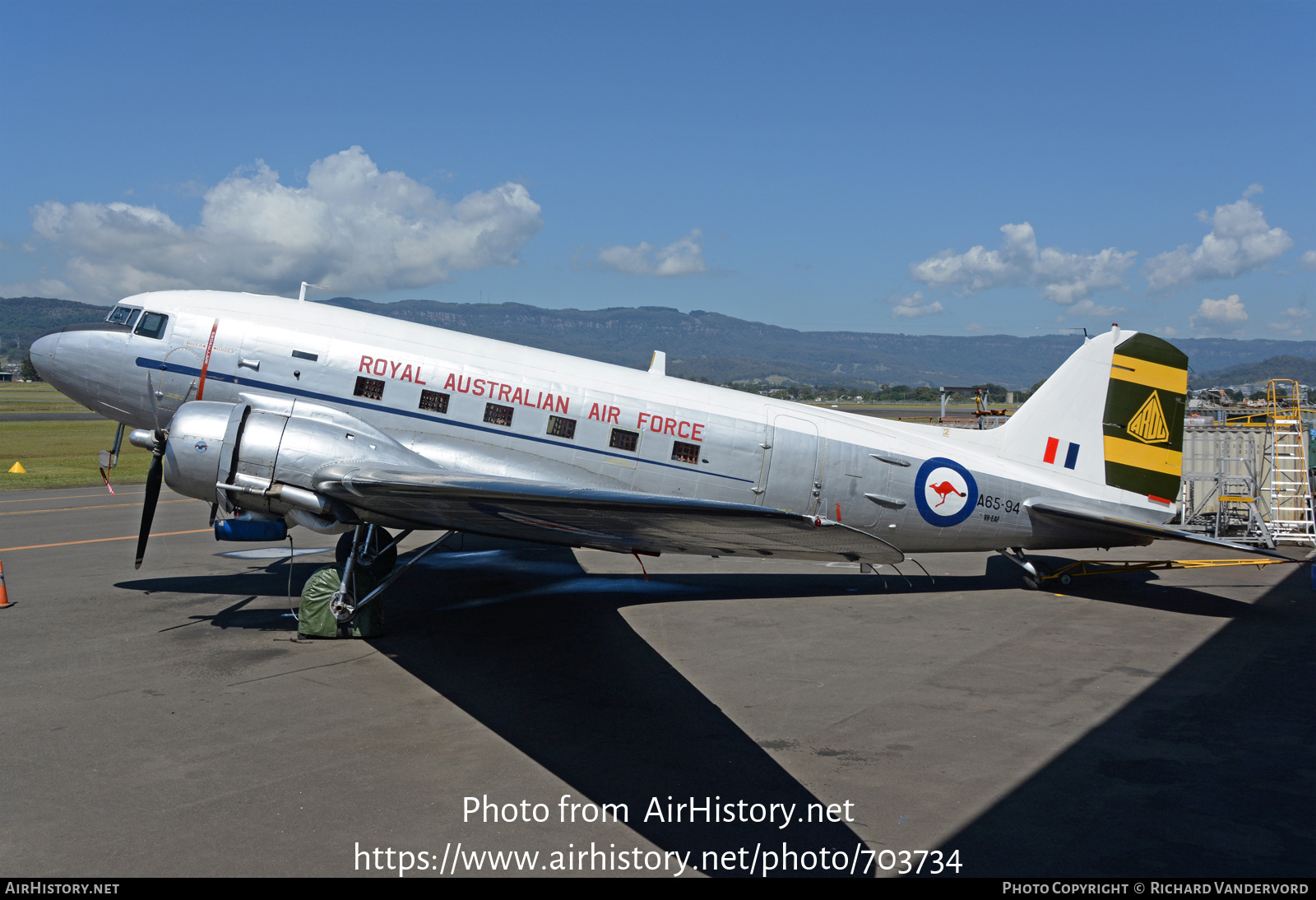 Aircraft Photo of VH-EAF / A65-94 | Douglas C-47B Skytrain | Australia - Air Force | AirHistory.net #703734