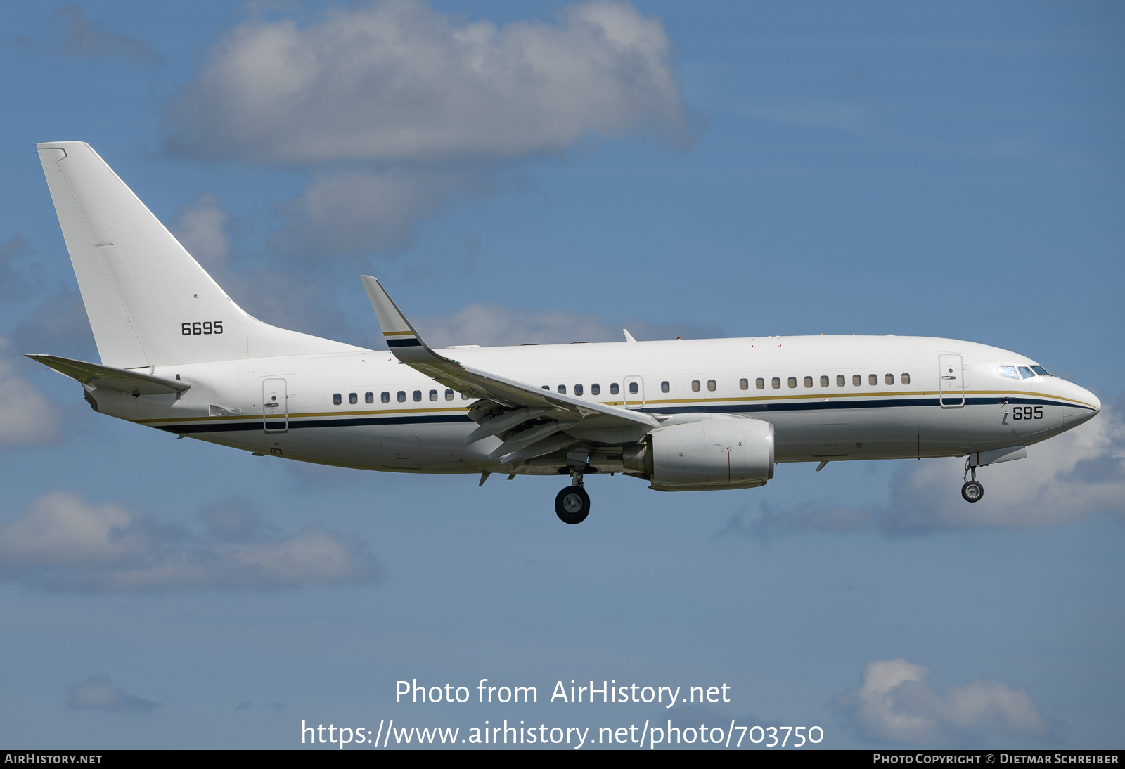 Aircraft Photo of 166695 / 6695 | Boeing C-40A Clipper | USA - Navy | AirHistory.net #703750