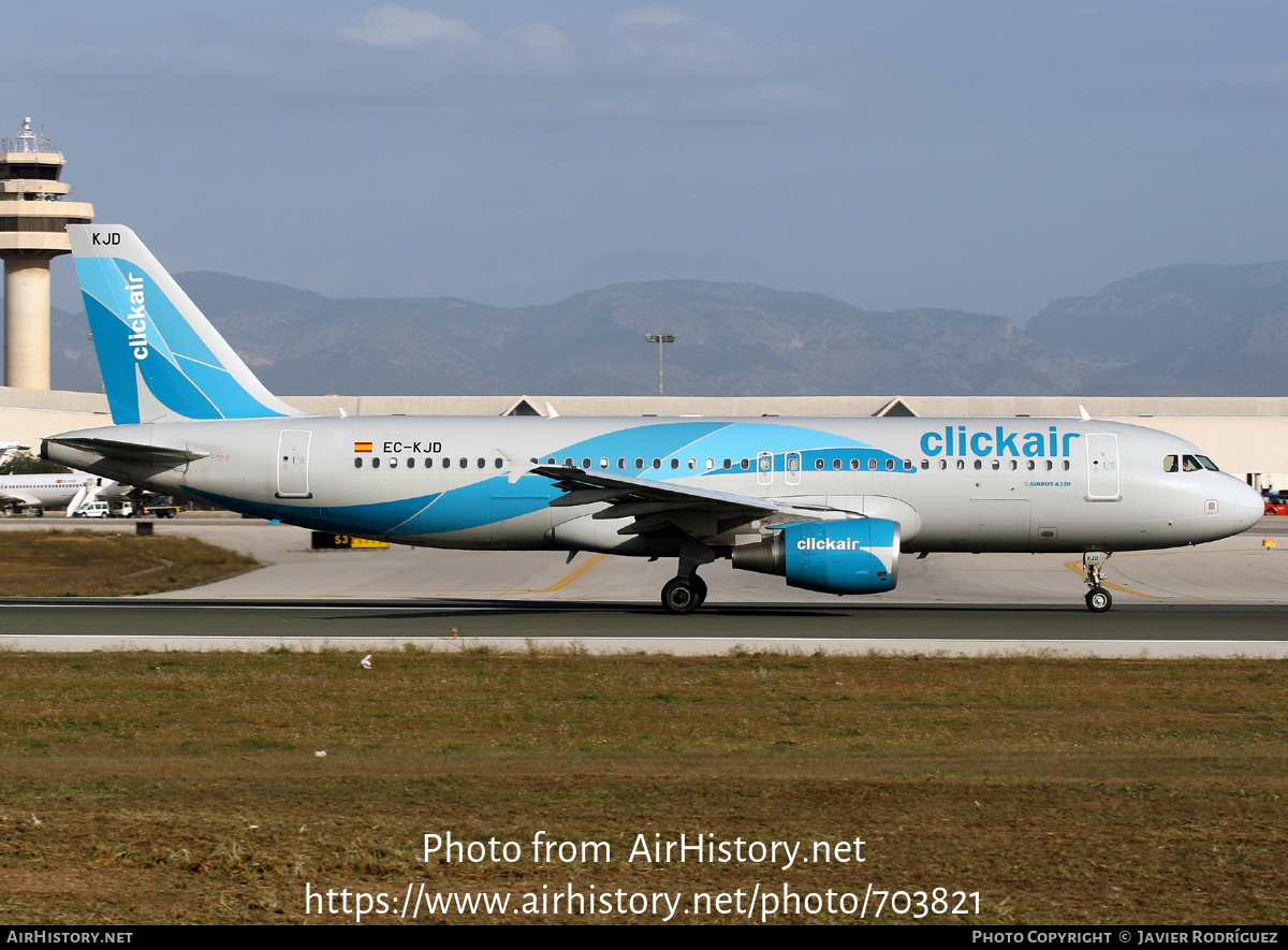 Aircraft Photo of EC-KJD | Airbus A320-216 | Clickair | AirHistory.net #703821