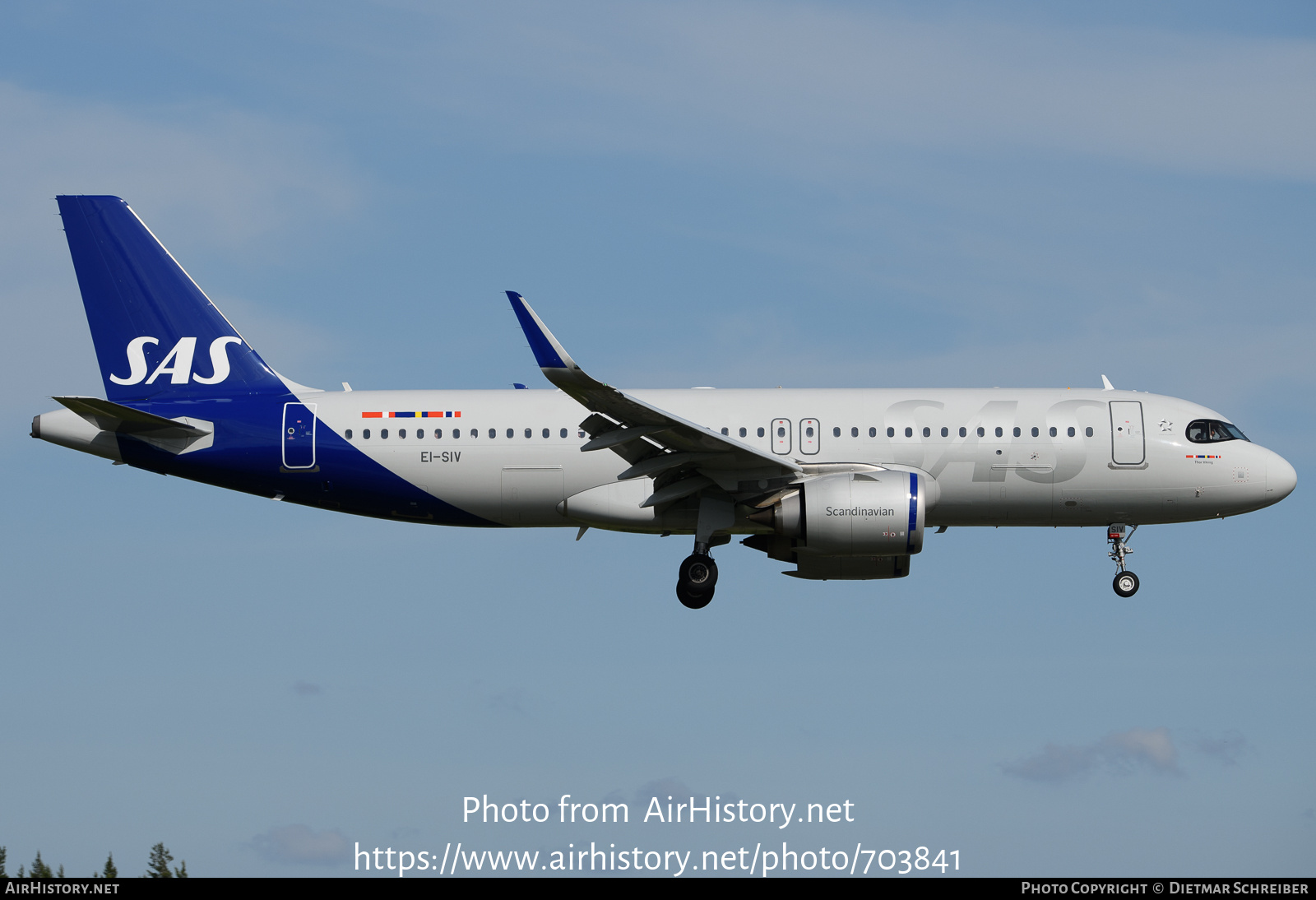 Aircraft Photo of EI-SIV | Airbus A320-251N | Scandinavian Airlines - SAS | AirHistory.net #703841